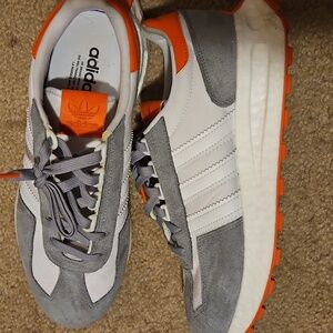 Adidas Women's 10.5/Mens 9 Gray and Orange Athletic Sneakers Like New Condition.